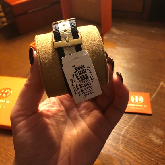 Tory Burch hybrid smart watch. - Picture 4 of 7